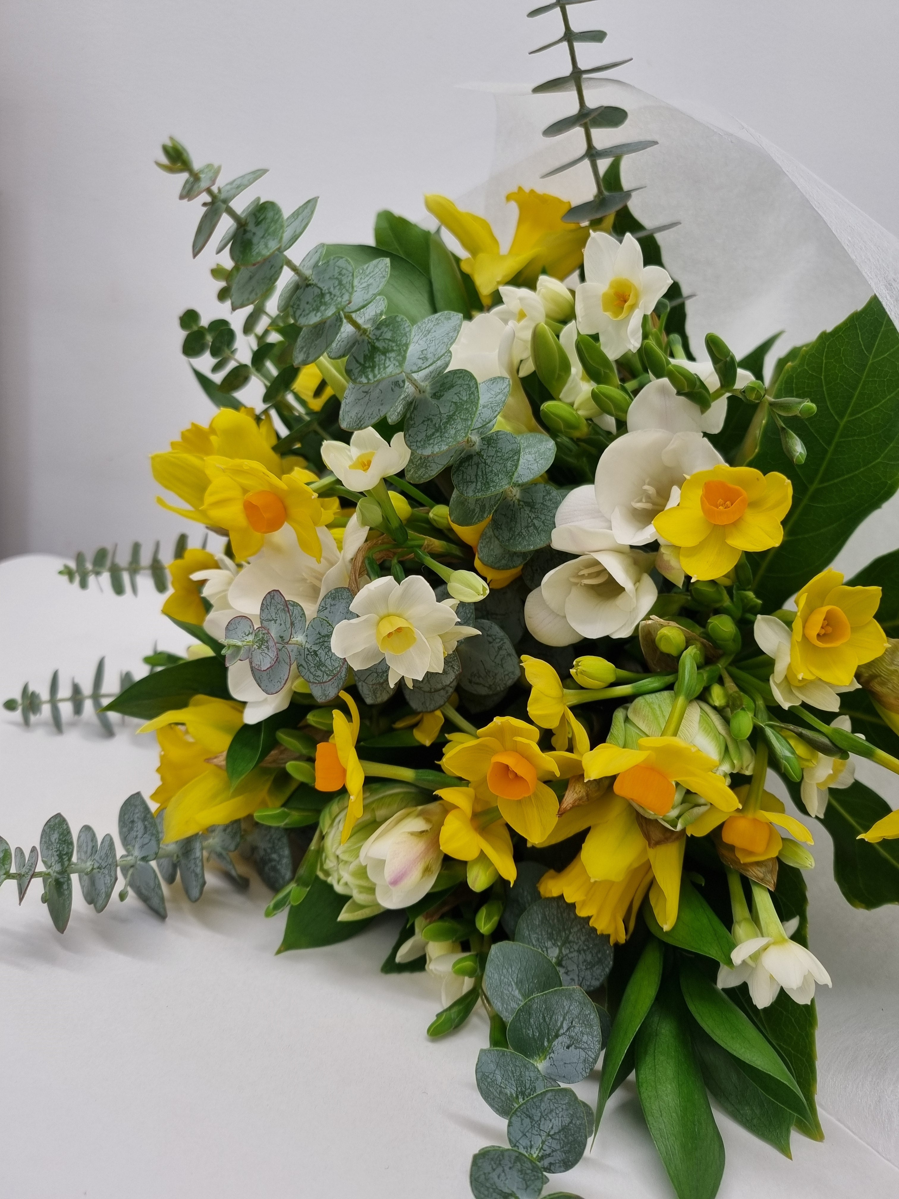 Spring Posy – Flowers on Carlton